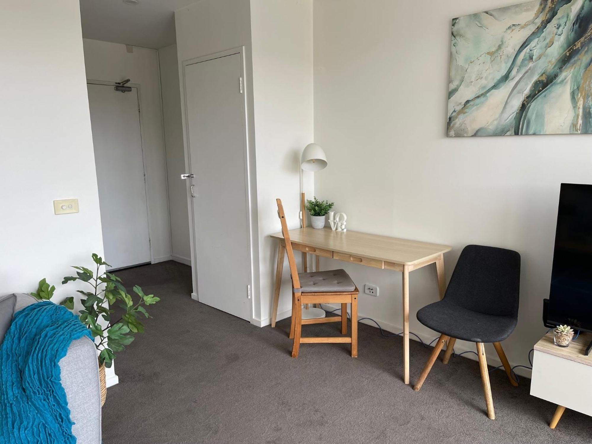 Qbn Cracker: 2Br, 2Ba, 2 Secure B/ Ment Car Parks Apartment Queanbeyan Exterior photo